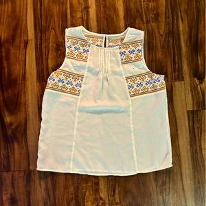 Sfera Embroidered Tank Top